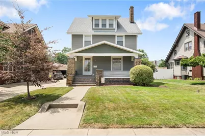 327 Bellflower Avenue NW, Canton, OH 44708 - Photo 1