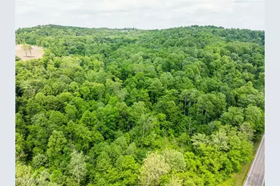 Oh-83, Millersburg, OH 44654 - Photo 1