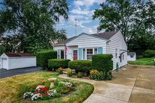 17 Youtz Ave, Akron, OH 44301 - Photo 1