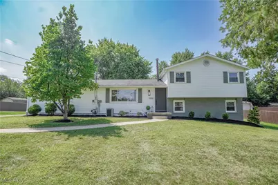 5888 Longview Street SW, Massillon, OH 44646 - Photo 1