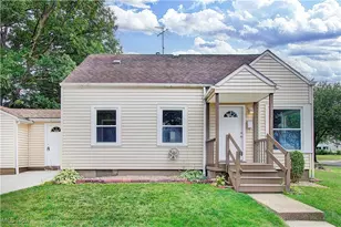 1073 Hartford Ave, Akron, OH 44320 - Photo 1