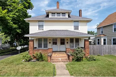 1814 Woodland Avenue NW, Canton, OH 44709 - Photo 1