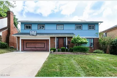 2465 S Belvoir Boulevard, University Heights, OH 44118 - Photo 1