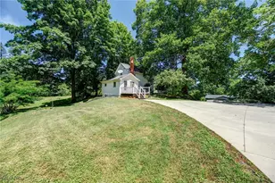 1060 Portage Line Rd, Akron, OH 44312 - Photo 1