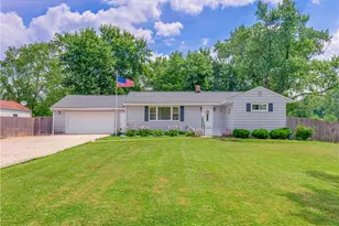 2985 Carl St, Norton, OH 44203 - Photo 1