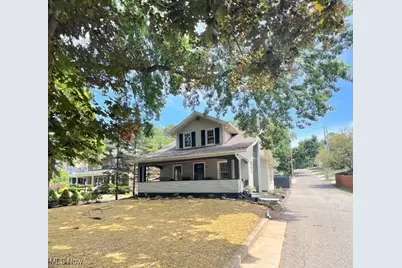 713 N Broadway Street, New Philadelphia, OH 44663 - Photo 1