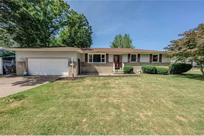 2735 Larkmoor Street, Lorain, OH 44052 - Photo 1