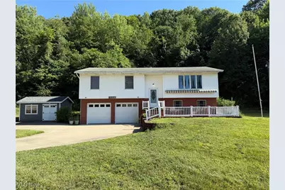 2993 Brightwood Road SE, New Philadelphia, OH 44663 - Photo 1
