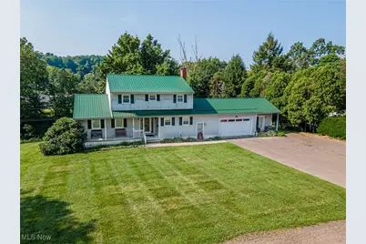 1925 Meadowbrook Way, Coshocton, OH 43812 - Photo 1