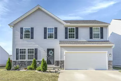 3672 Astor Lane, Lorain, OH 44053 - Photo 1