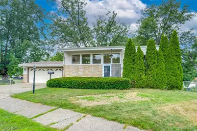 1508 Hyde Park Avenue, Akron, OH 44310 - Photo 1