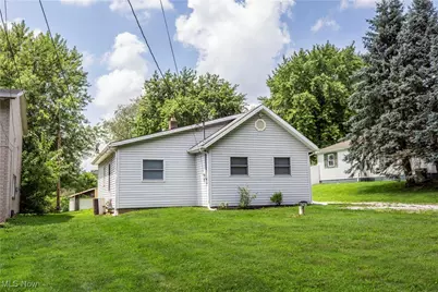 4707 Shermont Avenue SW, Canton, OH 44706 - Photo 1