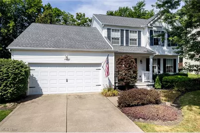 437 Woodcrest Drive, Wadsworth, OH 44281 - Photo 1