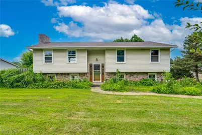 7660 Cranford Street NW, Massillon, OH 44646 - Photo 1