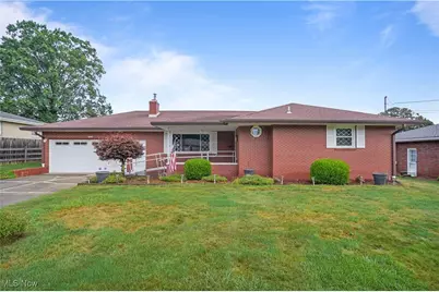 2458 Country Lane, Youngstown, OH 44514 - Photo 1