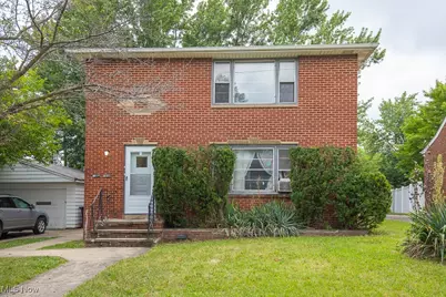 8027 Grand Division Avenue, Loveland, OH 44125 - Photo 1