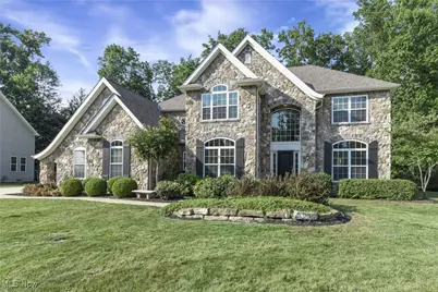 32480 English Turn, Avon Lake, OH 44012 - Photo 1