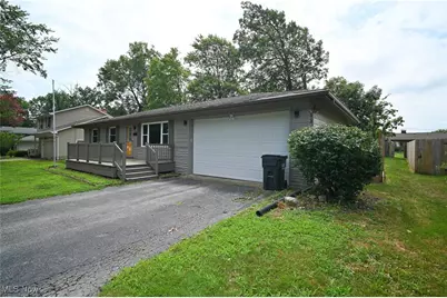 3911 Nottingham Avenue, Austintown, OH 44511 - Photo 1