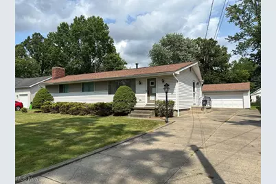 3901 Moreland Avenue, Stow, OH 44224 - Photo 1