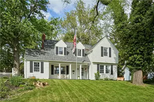 821 Colonial Blvd NE, Canton, OH 44714 - Photo 1