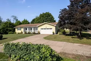 1842 Jacoby Rd, Akron, OH 44321 - Photo 1