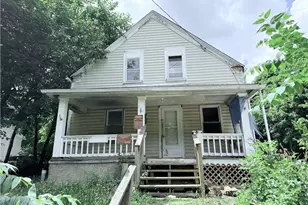 352 Talbot Ave, Akron, OH 44306 - Photo 1