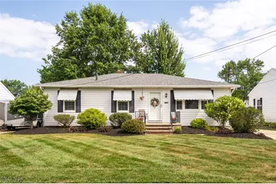 1312 W 35th Street, Lorain, OH 44053 - Photo 1