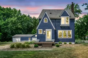 1122 Schocalog Rd, Akron, OH 44320 - Photo 1