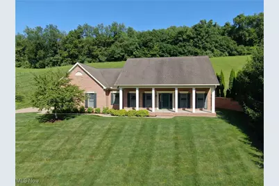 241 Fairway Drive, Millersburg, OH 44654 - Photo 1