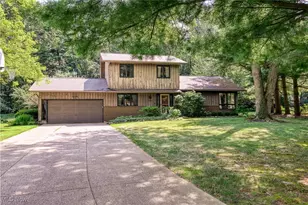 532 Beverly Dr, Tallmadge, OH 44278 - Photo 1