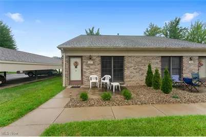 1707 Westhampton Drive, Austintown, OH 44515 - Photo 1