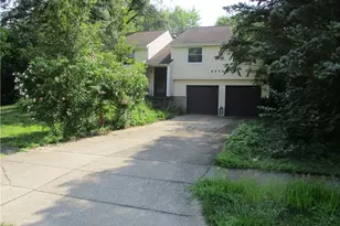 5072 Commanche Trail, Stow, OH 44224 - Photo 1