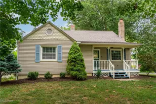 2743 N Bender Ave, Akron, OH 44319 - Photo 1