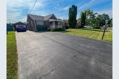 2031 Lisbon Street, East Liverpool, OH 43920 - Photo 1