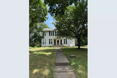 562 Cambridge Road, Coshocton, OH 43812 - Photo 1