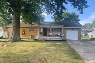 1822 Adams St, Coshocton, OH 43812 - Photo 1