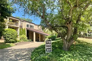 1012 Bunker Dr, Fairlawn, OH 44333 - Photo 1