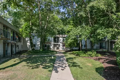 968 S Lincoln Street, Kent, OH 44240 - Photo 1