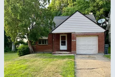 182 E Auburndale Avenue, Youngstown, OH 44507 - Photo 1