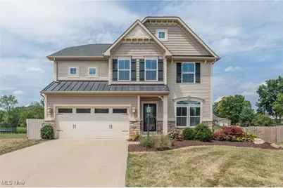 7703 Knollridge Avenue NE, Canton, OH 44721 - Photo 1