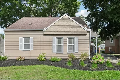 2323 27th Street, Cuyahoga Falls, OH 44223 - Photo 1