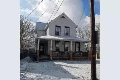 64 Diamond Avenue, Barberton, OH 44203 - Photo 1