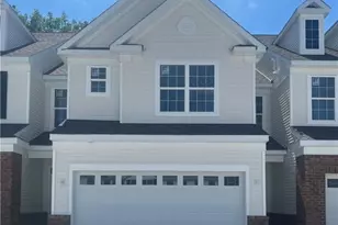 960-2 Memory Ln, Aurora, OH 44202 - Photo 1