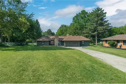 433 Chestnut Road, Green Hills, OH 44131 - Photo 1