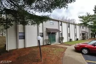 1056 Brandywine Blvd, Zanesville, OH 43701 - Photo 1