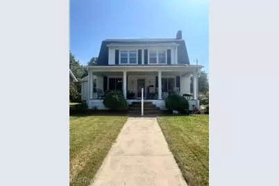 896 Parkway Boulevard, Alliance, OH 44601 - Photo 1