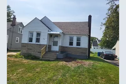 242 Wilson, Struthers, OH 44471 - Photo 1