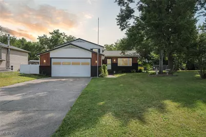 9802 S Delemonte Boulevard, Streetsboro, OH 44241 - Photo 1