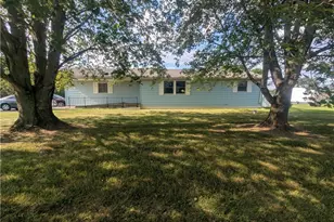 4055 Old Wheeling Rd, Zanesville, OH 43701 - Photo 1