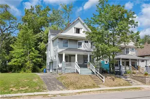 10515 Crestwood Ave, Loveland, OH 44104 - Photo 1